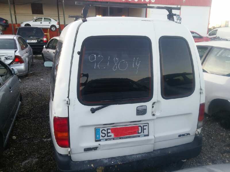 SEAT INCA (6K9) 1.9 D CL Familiar Motor 1,9 Ltr. - 47 kW Diesel CAT (1Y) foto 2