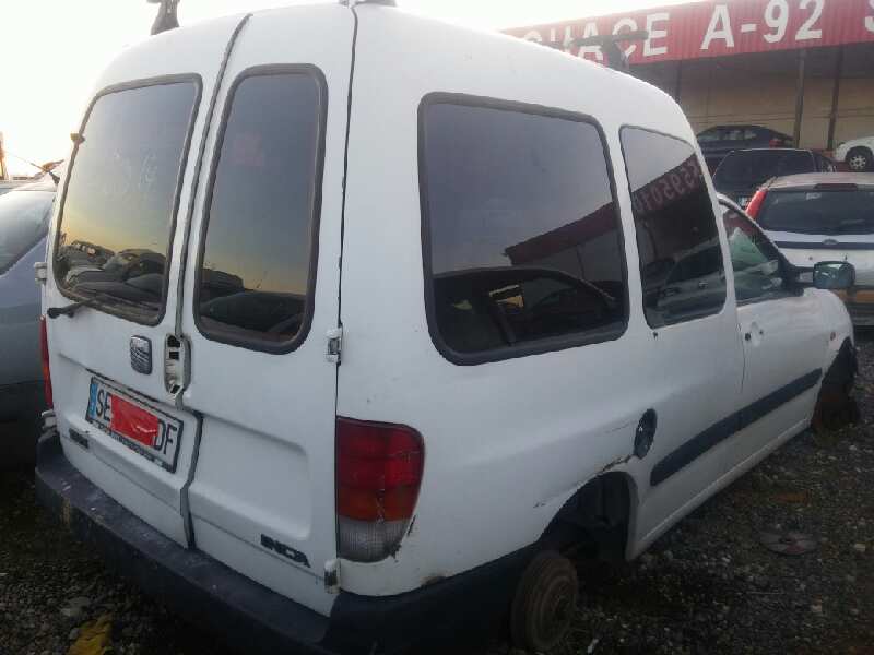 SEAT INCA (6K9) 1.9 D CL Familiar Motor 1,9 Ltr. - 47 kW Diesel CAT (1Y) foto 4