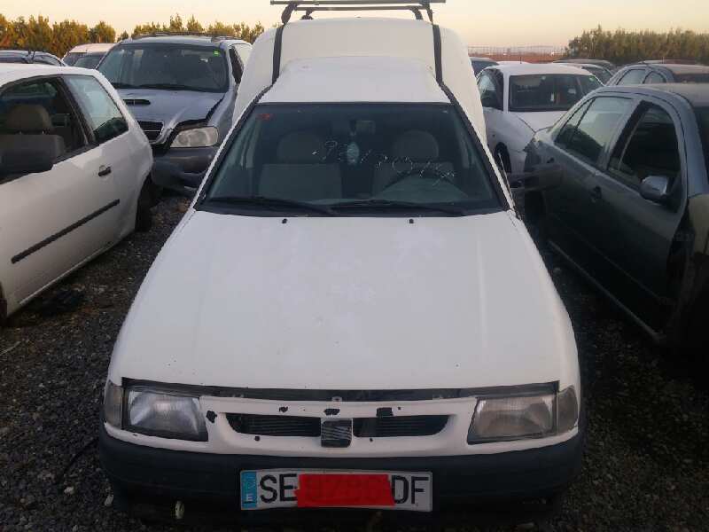 SEAT INCA (6K9) 1.9 D CL Familiar Motor 1,9 Ltr. - 47 kW Diesel CAT (1Y) foto 8