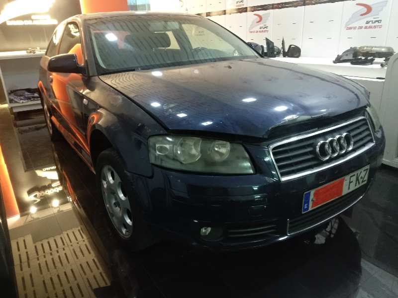 AUDI A3 (8P) 2.0 TDI Ambiente   |   05.03 - 12.08 foto 3