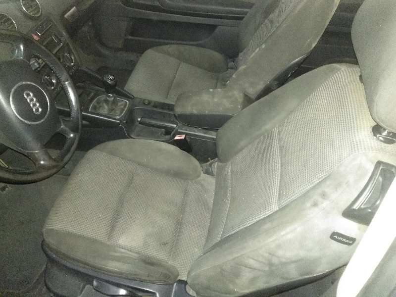 AUDI A3 (8P) 2.0 TDI Ambiente   |   05.03 - 12.08