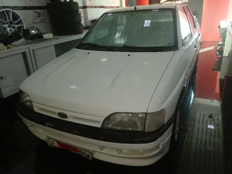 FORD ESCORT BERLINA/TURNIER Bravo Lim.   |   06.94 - ... foto 2