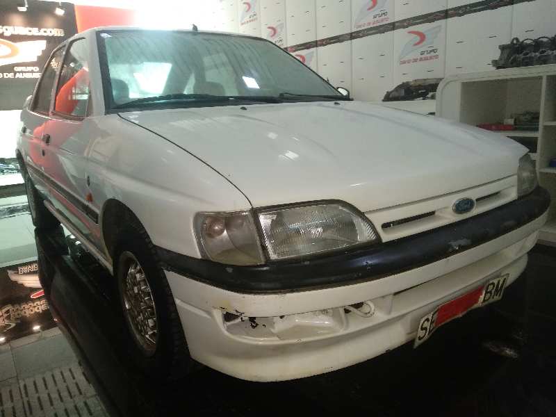 FORD ESCORT BERLINA/TURNIER Bravo Lim.   |   06.94 - ... foto 3