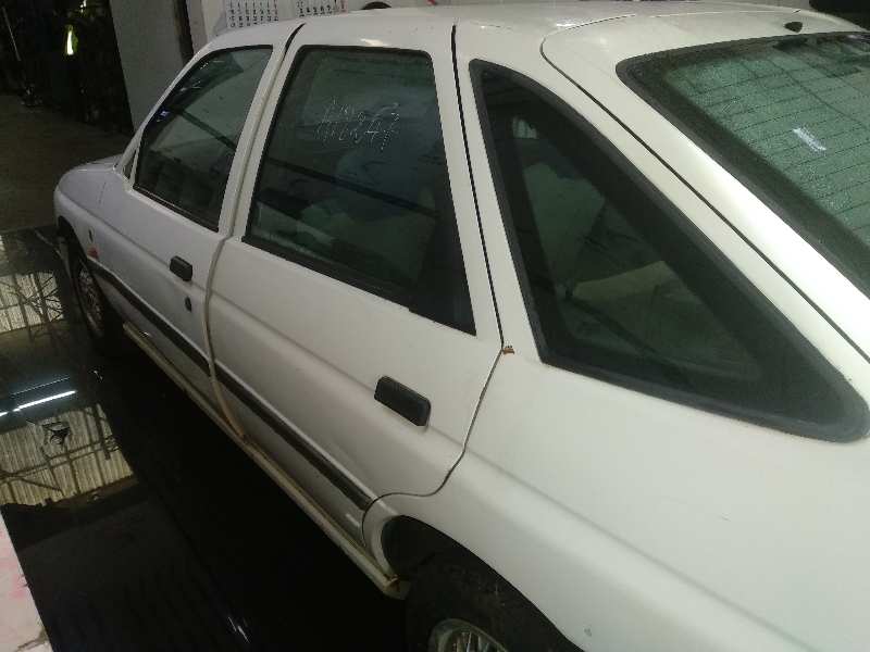 FORD ESCORT BERLINA/TURNIER Bravo Lim.   |   06.94 - ...
