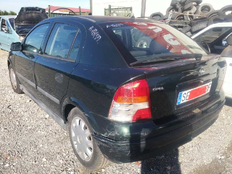 OPEL ASTRA G BERLINA Club Motor 1,6 Ltr. - 55 kW