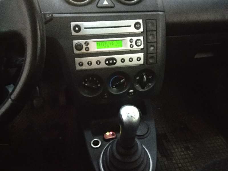 FORD FIESTA (CBK) Ambiente   |   11.01 - ...