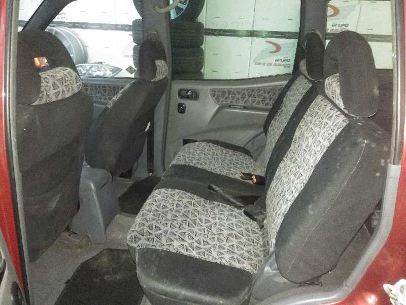 NISSAN TERRANO/TERRANO.II (R20) Aventura Motor 2,7 Ltr. - 92 kW Turbodiesel