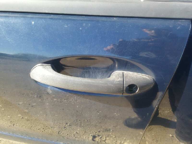 MANETA EXTERIOR DELANTERA IZQUIERDA MERCEDES CLASE C (W203) FAMILIAR C 270 T CDI (203.216)   |   01.01 - 12.05