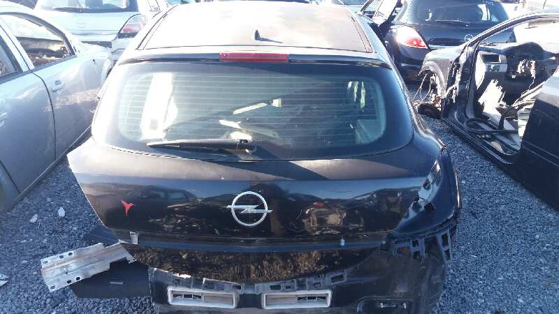 OPEL ASTRA GTC 1.7 16V CDTI Motor 1,7 Ltr. - 74 kW 16V CDTI