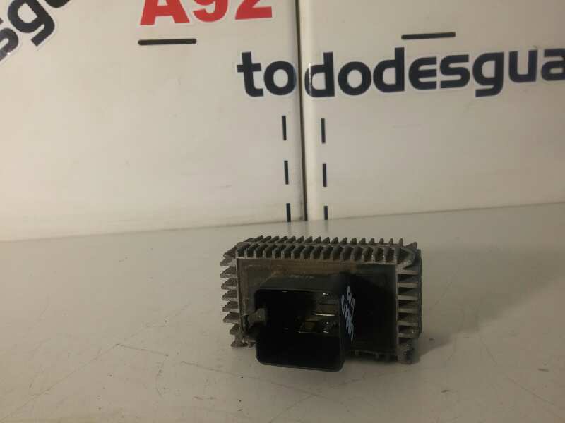 CAJA PRECALENTAMIENTO OPEL ASTRA H BER. Cosmo