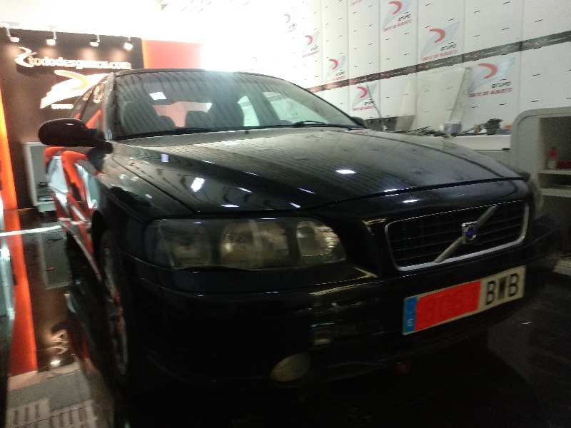 VOLVO S60 BERLINA (2000-2010) 2.4 D foto 3