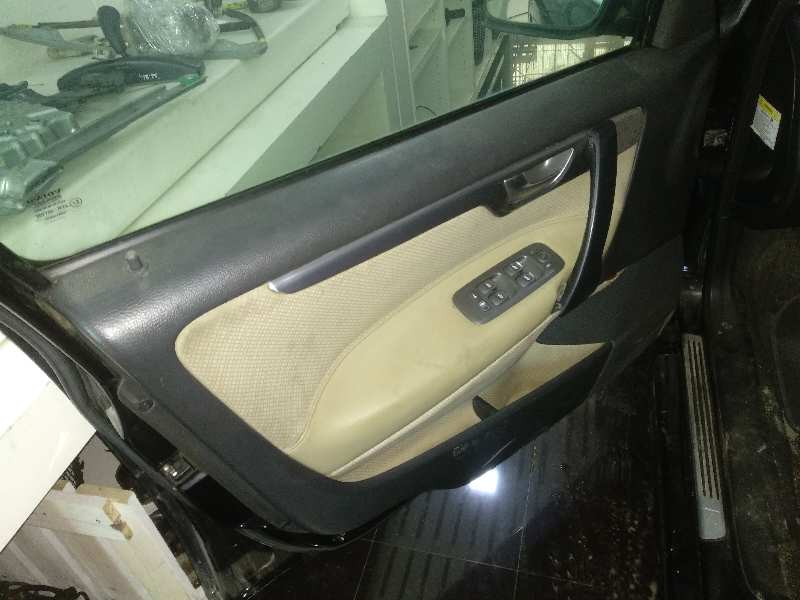 VOLVO S60 BERLINA (2000-2010) 2.4 D foto 12