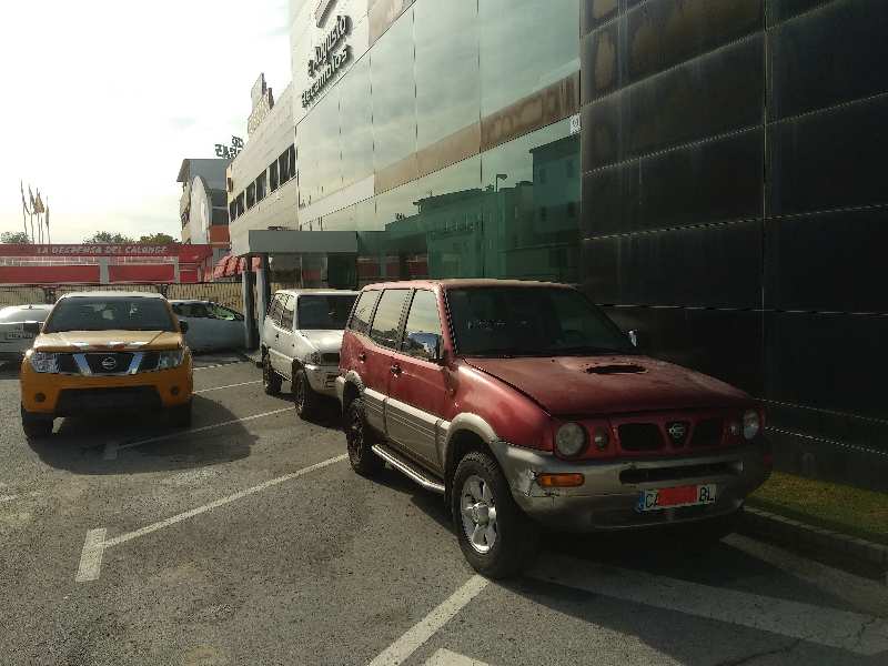 NISSAN TERRANO/TERRANO.II (R20) Aventura Motor 2,7 Ltr. - 92 kW Turbodiesel
