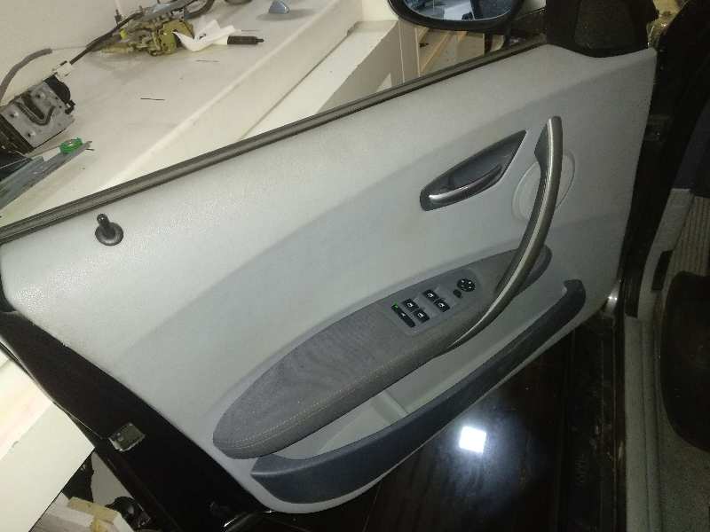 BMW SERIE 1 BERLINA (E81/E87) 118d   |   03.07 - 12.07 foto 11