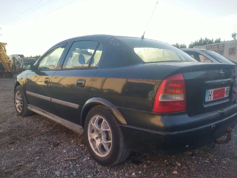 OPEL ASTRA G BERLINA Comfort   |   0.98 - ...