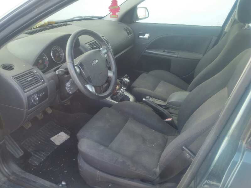 FORD MONDEO BERLINA (GE) Ambiente (06.2003->) (D)   |   06.03 - ... foto 8