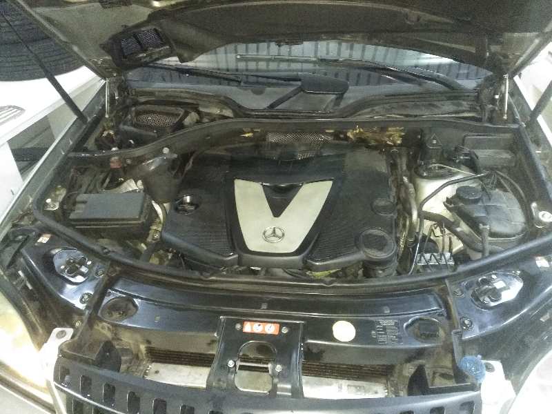 MERCEDES CLASE M (W164) 320 / 350 CDI (164.122)   |   03.05 - 12.09 foto 4