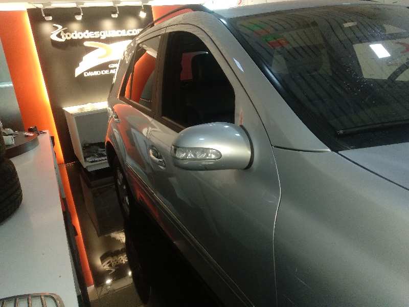 MERCEDES CLASE M (W164) 320 / 350 CDI (164.122)   |   03.05 - 12.09 foto 9