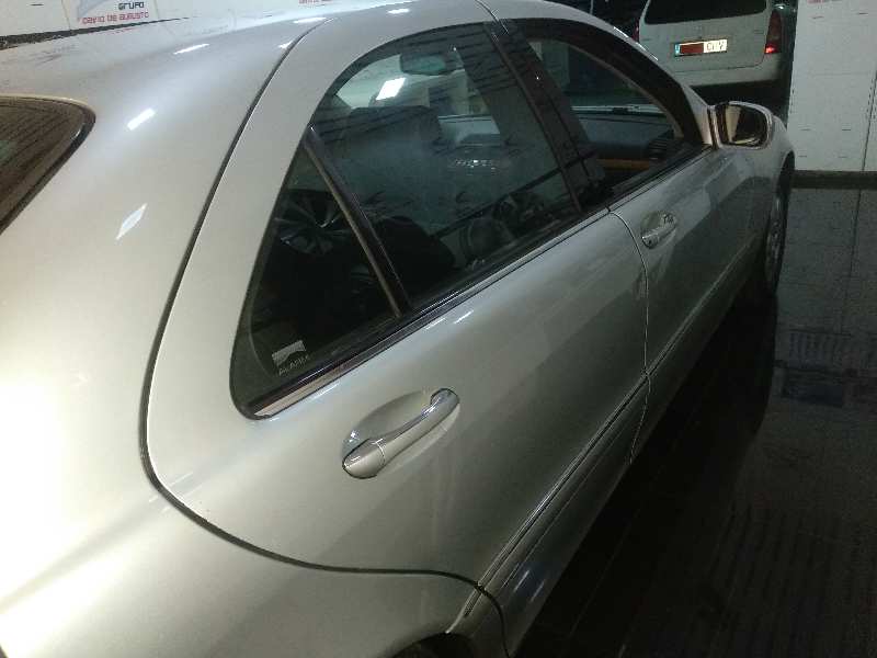 MERCEDES CLASE S (W220) BERLINA 400 CDI (220.028)   |   06.00 - 12.03