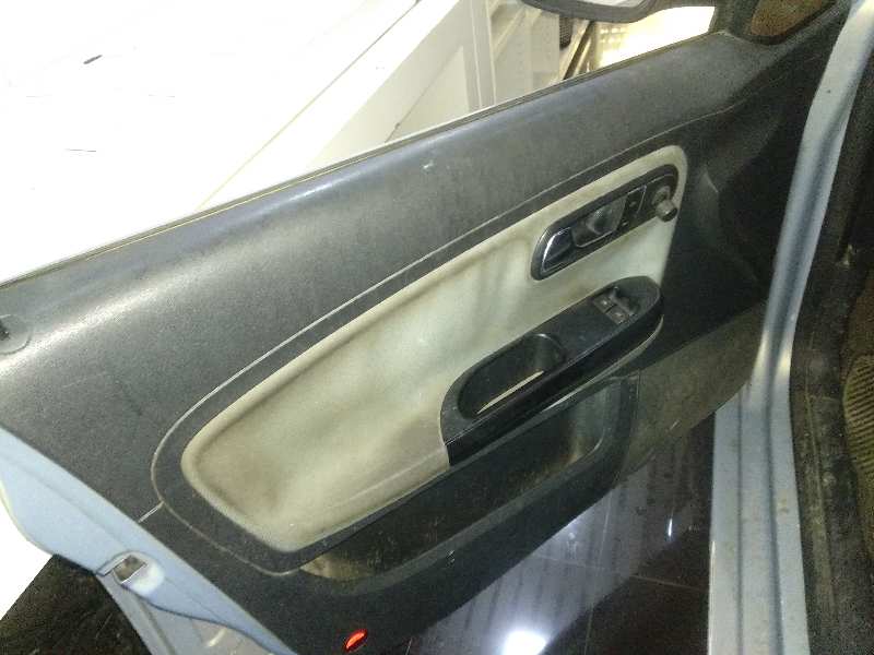 SEAT CORDOBA BERLINA (6L2) Fresh   |   12.03 - 12.04