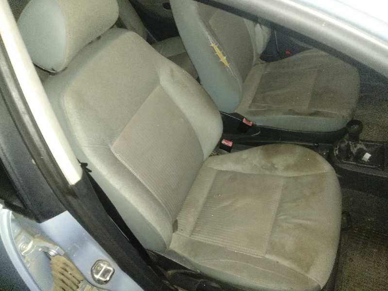 ASIENTO DELANTERO DERECHO SEAT CORDOBA BERLINA (6L2) Fresh   |   12.03 - 12.04