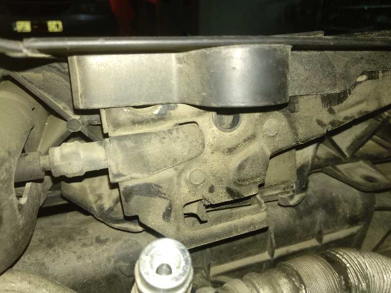 CERRADURA CAPO SEAT CORDOBA BERLINA (6L2) Fresh   |   12.03 - 12.04