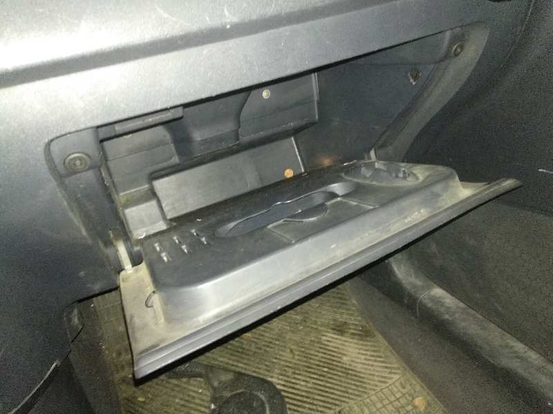 GUANTERA SEAT CORDOBA BERLINA (6L2) Fresh   |   12.03 - 12.04
