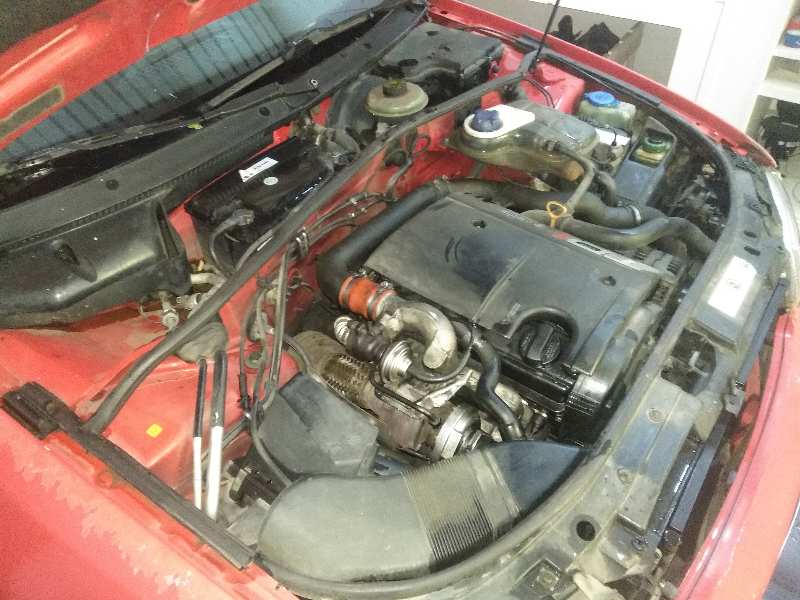 AUDI A4 BERLINA (B5) 1.9 TDI Motor 1,9 Ltr. - 81 kW TDI foto 7