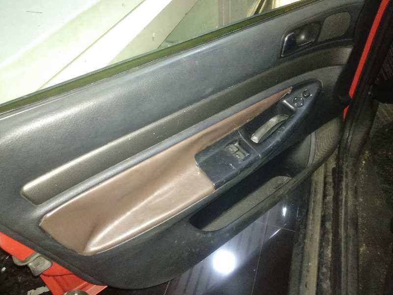 AUDI A4 BERLINA (B5) 1.9 TDI Motor 1,9 Ltr. - 81 kW TDI foto 10