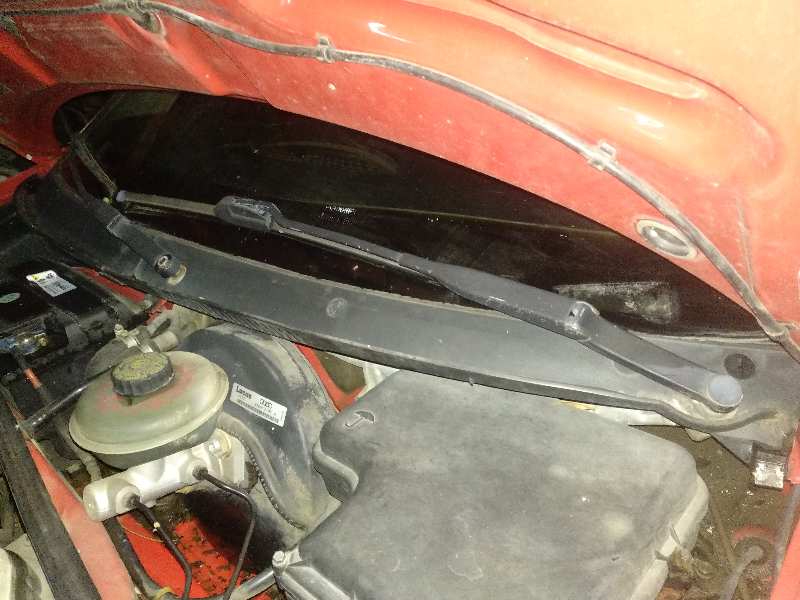 BRAZO LIMPIA DELANTERO IZQUIERDO AUDI A4 BERLINA (B5) 1.9 TDI