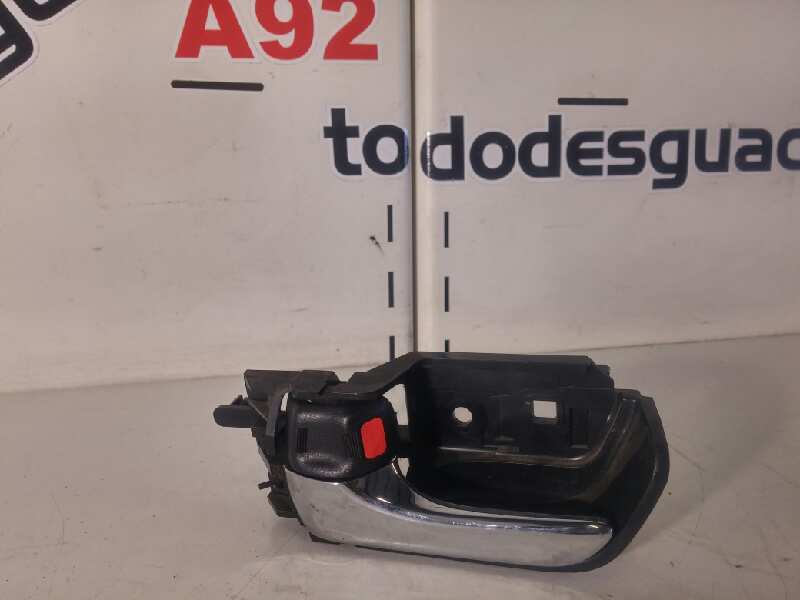 MANETA INTERIOR TRASERA IZQUIERDA TOYOTA PRIUS (NHW20) *   |   0.04 - 0.09