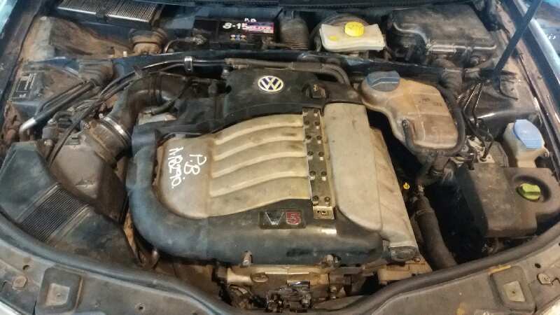 VOLKSWAGEN PASSAT BERLINA (3B3) Advance   |   10.03 - ... foto 7