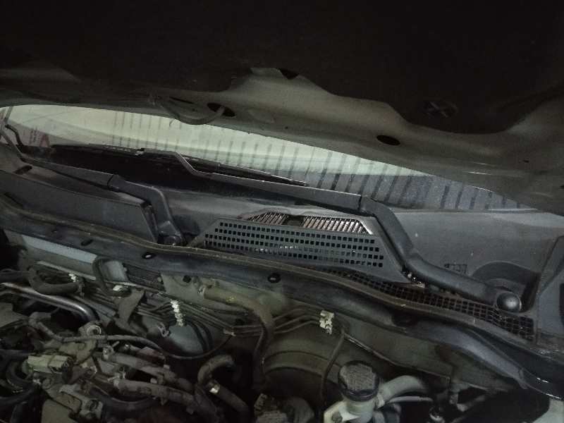 BRAZO LIMPIA DELANTERO IZQUIERDO NISSAN ALMERA (N16/E) Ambience   |   0.00 - ...