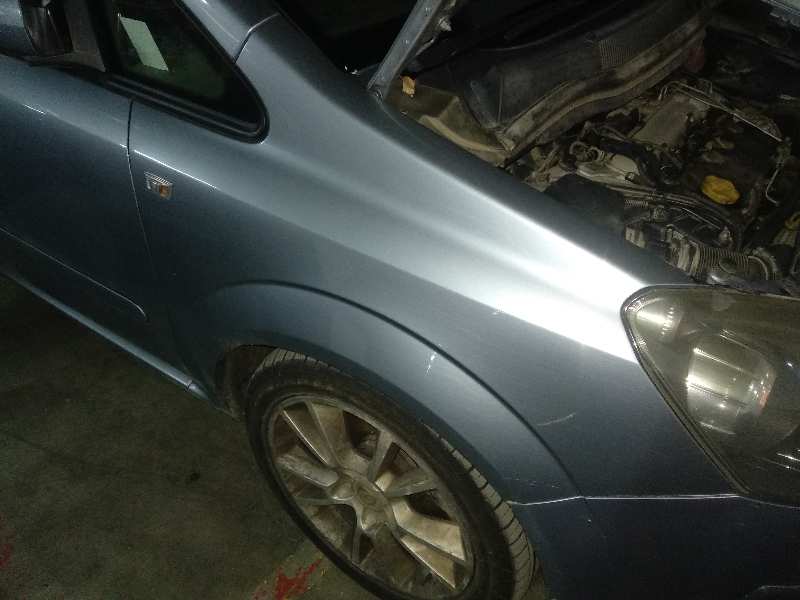 ALETA DELANTERA DERECHA OPEL ZAFIRA B Cosmo   |   04.05 - 12.10