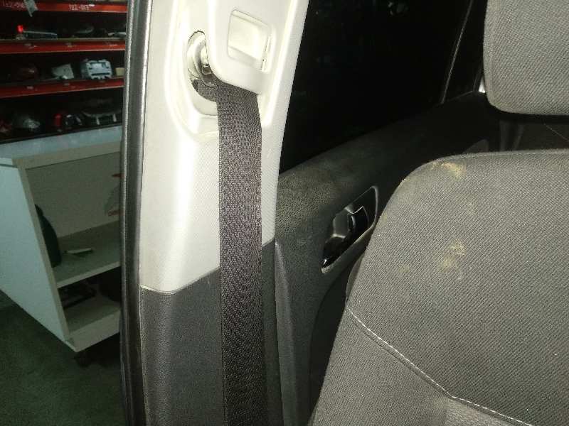 CINTURON SEGURIDAD DELANTERO DERECHO OPEL ZAFIRA B Cosmo   |   04.05 - 12.10