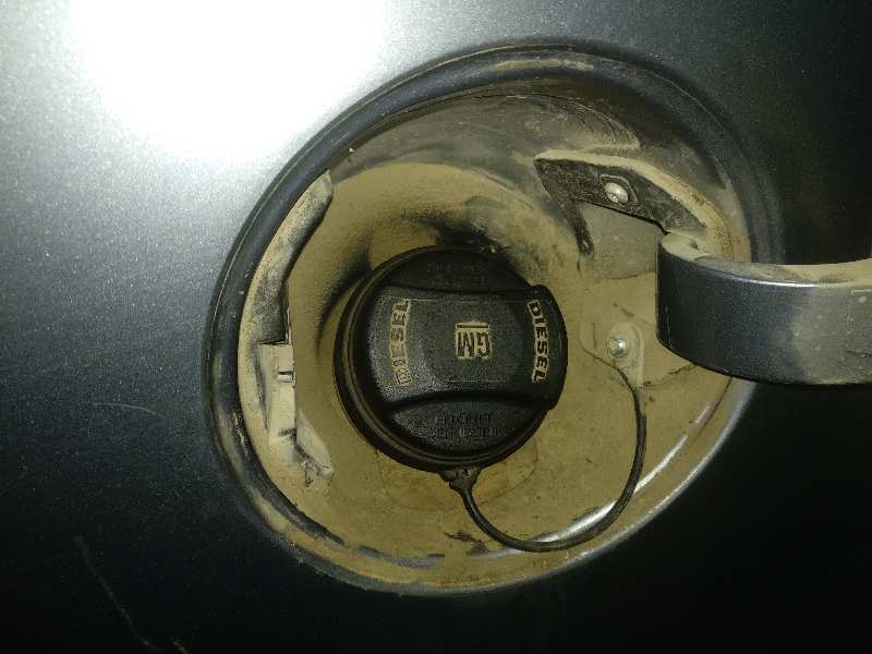 TAPON COMBUSTIBLE OPEL ZAFIRA B Cosmo   |   04.05 - 12.10