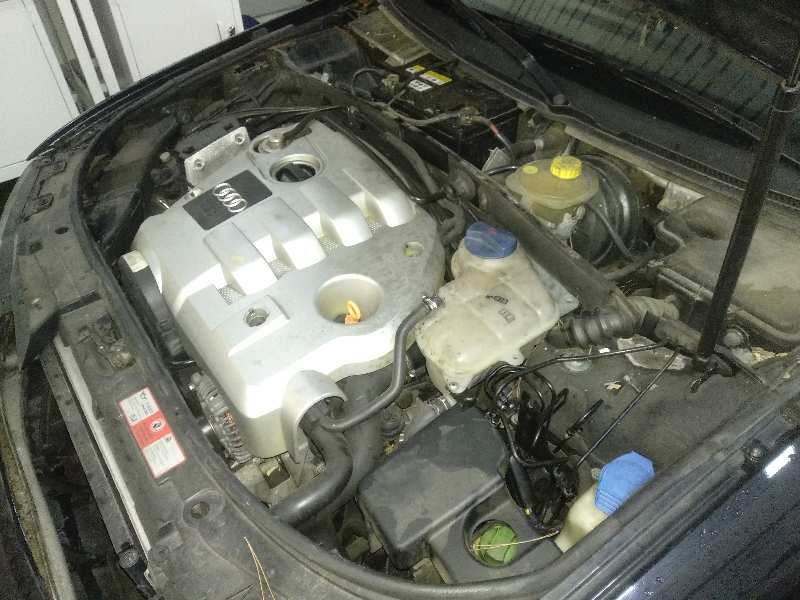 AUDI A6 BERLINA (4B2) 1.9 TDI   |   0.97 - ... foto 7