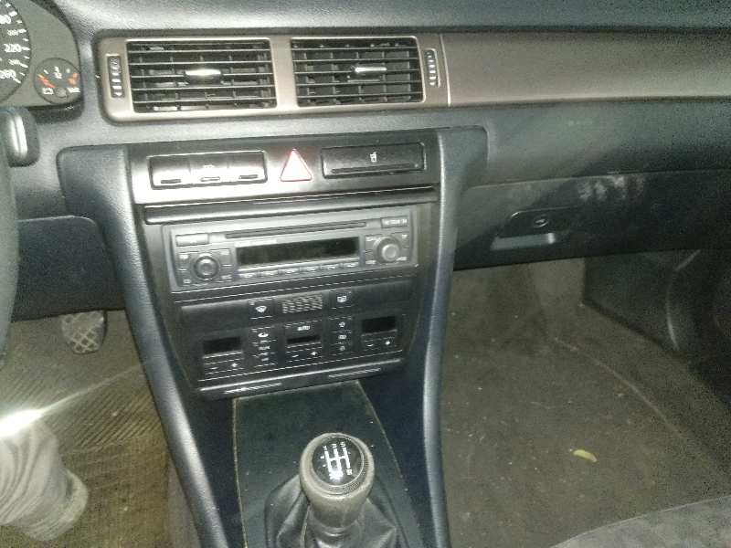 AUDI A6 BERLINA (4B2) 1.9 TDI   |   0.97 - ...