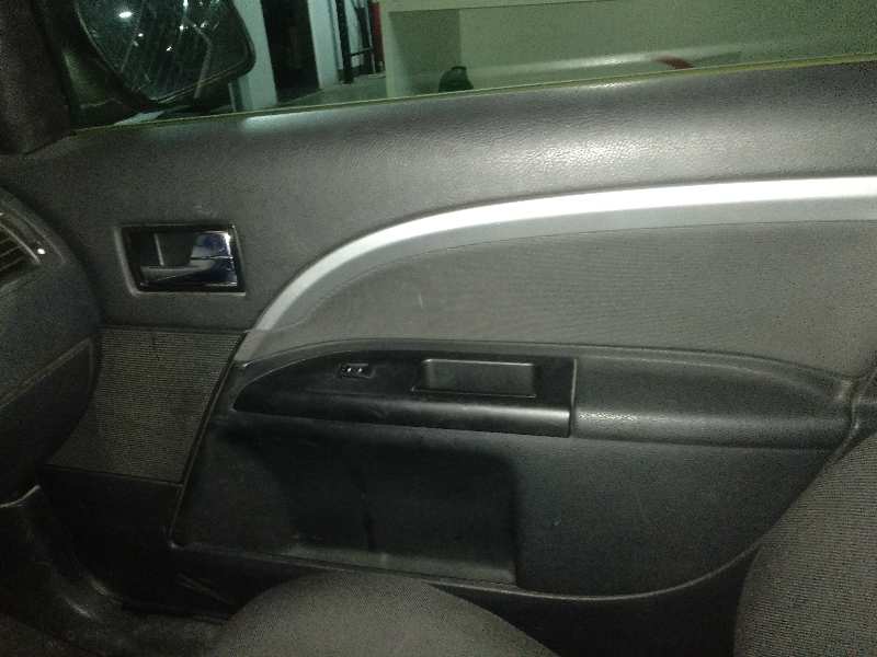 MANDO ELEVALUNAS DELANTERO DERECHO FORD MONDEO BERLINA (GE) Ambiente (06.2003->) (D)   |   06.03 - ...