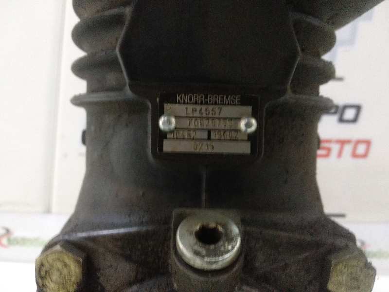 COMPRESOR DE AIRE SCANIA SERIE 4 (P/R 144 L) FG     460 (4X2)  E2 Corto CR 13 / 14 B   |   01.96 - 12.01