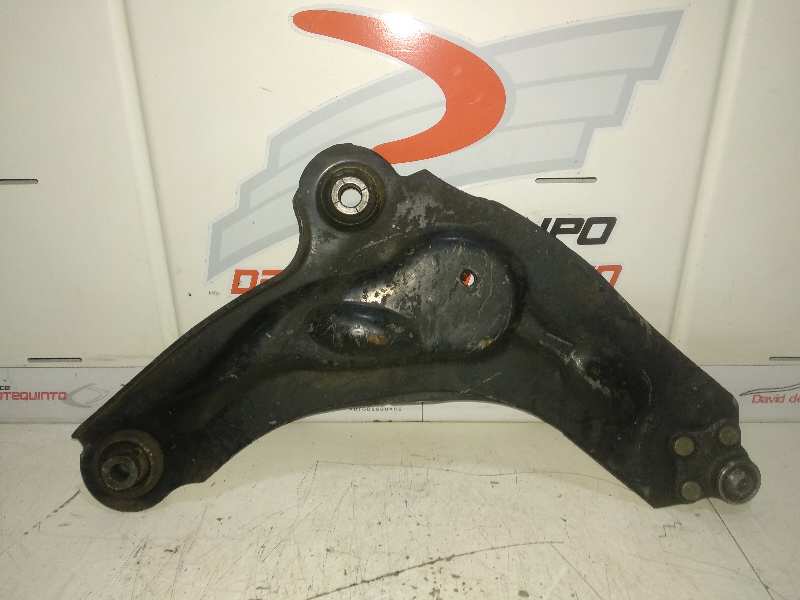 BRAZO SUSPENSION INFERIOR DELANTERO IZQUIERDO NISSAN PRIMASTAR (X83) Caja cerrada batalla corta 2,76t   |   04.03 - ...