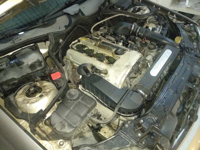 MERCEDES CLASE C (W203) BERLINA 200 Compressor (203.045)   |   12.00 - 12.02 foto 6