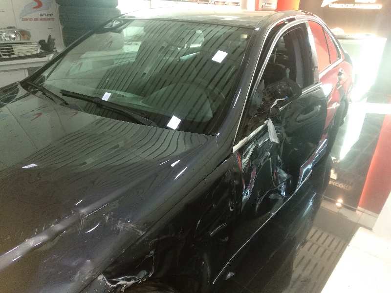 MERCEDES CLASE C (W204) LIM. C 300 CDI 4-Matic BlueEfficiency (204.092)   |   01.11 - 12.14 foto 6