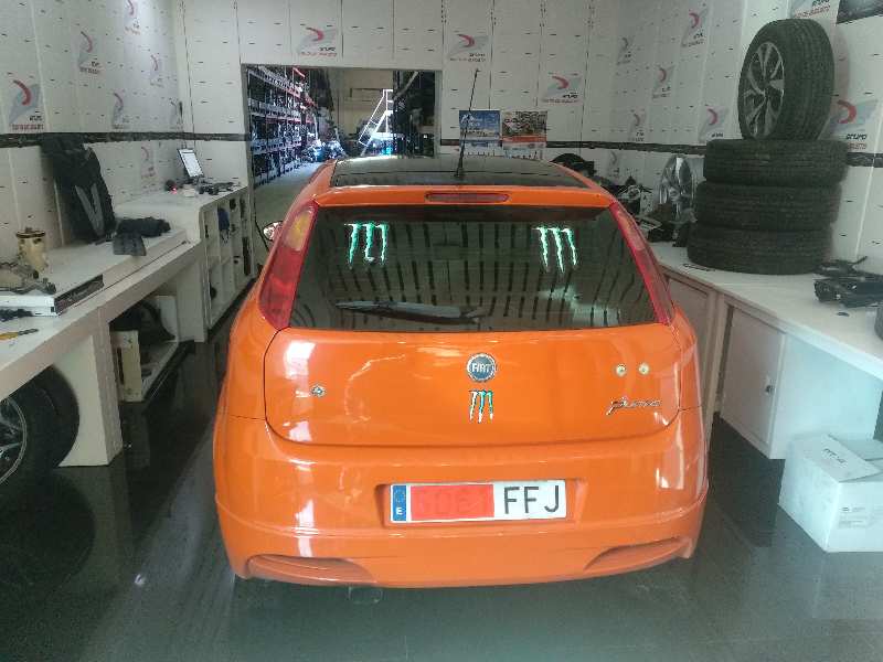 FIAT GRANDE PUNTO (199) 1.9 8V Multijet Sport   |   09.05 - 12.07 foto 9