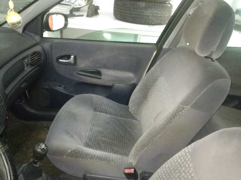 RENAULT MEGANE I FASE 2 BERLINA (BA0) 1.9 dCi Authentique Motor 1,9 Ltr. - 75 kW dCi Diesel CAT