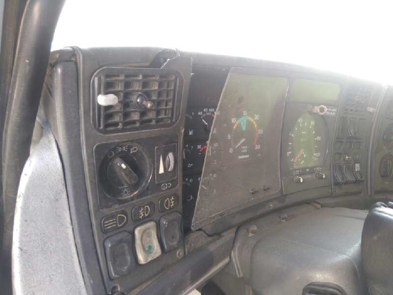 SCANIA SERIE 4 (P/R 144 L) FG     460 (4X2)  E2 Corto CR 13 / 14 B   |   01.96 - 12.01
