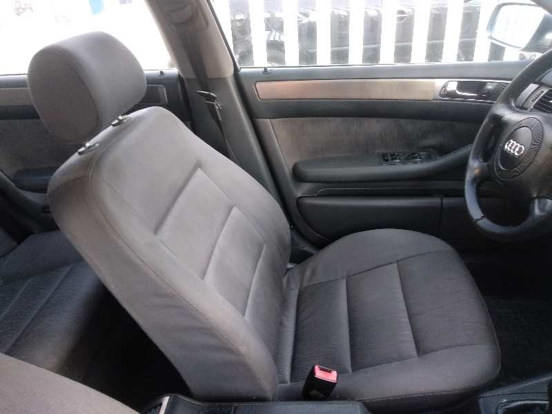 AUDI A6 AVANT (4B5) 2.5 TDI   |   06.01 - 12.01 foto 10