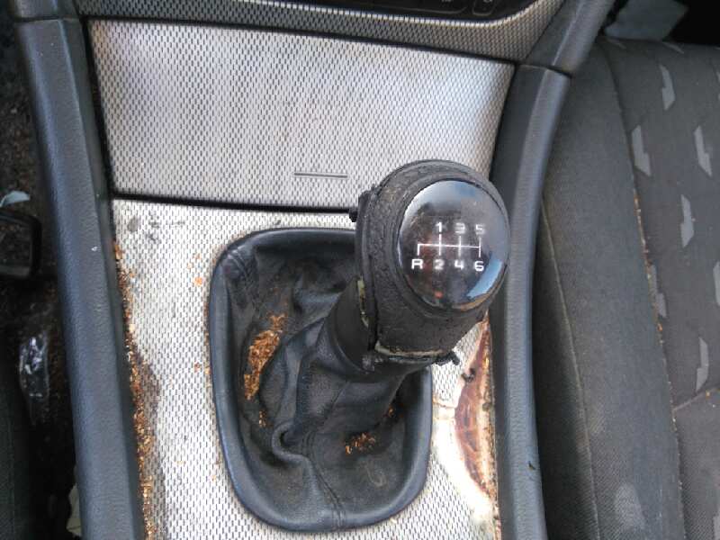 MERCEDES CLASE C (W203) BERLINA 180 (203.035)   |   12.00 - 12.02 foto 11