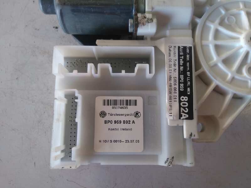 MOTOR ELEVALUNAS DELANTERO DERECHO AUDI A3 (8P) 2.0 TDI Ambition (103kW)