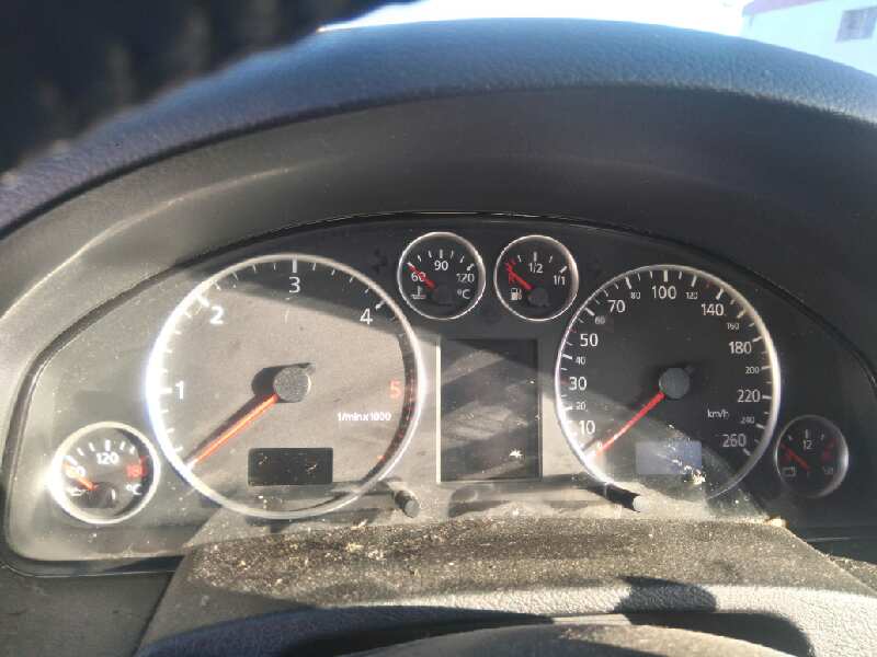AUDI A6 AVANT (4B5) 2.5 TDI   |   0.01 - ... foto 10
